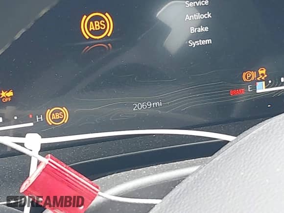 2025 Jeep Grand Cherokee Altitude X z VIN 1C4RJGAG8SC322640, wystawiony jako IAAI lot #43032807 z przebiegiem 2 069 mil mil oraz . Historia ofert i sprzedaży dostępna na DreamBid. Obrazek 16.