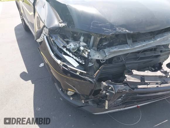 2020 Mitsubishi Outlander SE с VIN JA4AD3A33LZ017274, выставлен на аукционе IAAI как лот 43087221 с пробегом 78 101 миль миль и . История ставок и продаж доступна на DreamBid. Изображение 6.