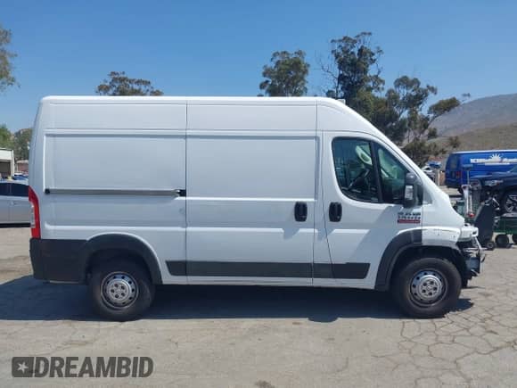 2019 Ram ProMaster Cargo with VIN 3C6TRVBG9KE515865, listed as a IAAI auction lot 42130584 with 123,341 mi miles and . Bid and sale history available at DreamBid. Image 13.