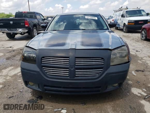 2006 Dodge Magnum with VIN 2D4FV47V76H354996, listed as a Copart auction lot 63736045 with 255,959 mi miles and Salvage title. Bid and sale history available at DreamBid. Image 5.
