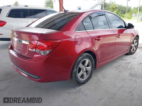 2014 Chevrolet Cruze 1LT с VIN 1G1PC5SB2E7298060, выставлен на аукционе IAAI как лот 43202620 с пробегом 109 081 миль миль и . История ставок и продаж доступна на DreamBid. Изображение 4.