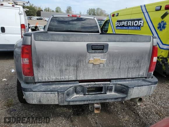 2008 Chevrolet Silverado 3500HD DRW LTZ с VIN 1GCJK39668E162821, выставлен на аукционе Copart как лот 70600684 с пробегом Не указан миль и Чистый • Clean title. История ставок и продаж доступна на DreamBid. Изображение 6.