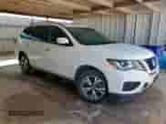 2017 Nissan Pathfinder SV with VIN 5N1DR2MN5HC908846, listed as a Copart auction lot 84612735 with 119,687 mi miles and Clean title. Bid and sale history available at DreamBid. Image 4.