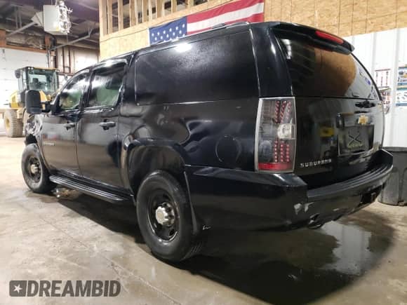 2013 Chevrolet Suburban с VIN 1GNWK5EG4DR246825, выставлен на аукционе Copart как лот 56764205 с пробегом 162 459 миль миль и Списание • Salvage title. История ставок и продаж доступна на DreamBid. Изображение 2.