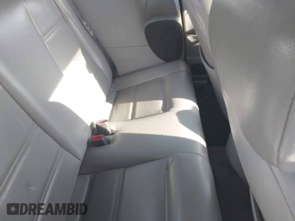 2001 Ford Mustang Deluxe with VIN 1FAFP44431F154216, listed as a IAAI auction lot 43208544 with Not provided miles and . Bid and sale history available at DreamBid. Image 8.