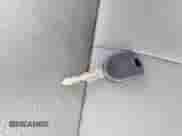 2013 Ford F-250 XL z VIN 1FT7X2A62DEA09882, wystawiony jako IAAI lot #41759945 z przebiegiem 56 894 mil mil oraz . Historia ofert i sprzedaży dostępna na DreamBid. Obrazek 11.