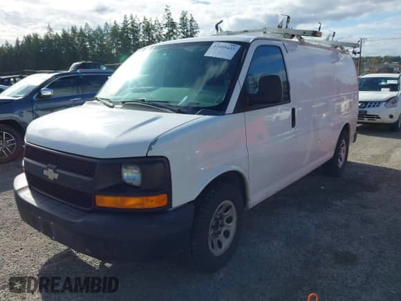 2013 Chevrolet Express Cargo with VIN 1GCSHAF41D1122514, listed as a IAAI auction lot 43495433 with 291,622 mi miles and . Bid and sale history available at DreamBid. Image 2.