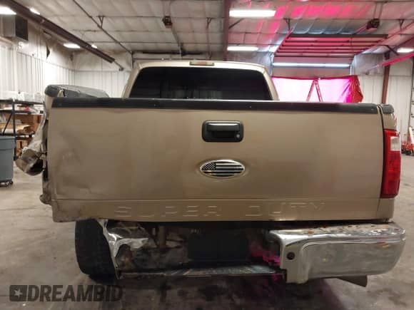 2011 Ford F-250 XL с VIN 1FT7W2BTXBEA84737, выставлен на аукционе IAAI как лот 42728470 с пробегом 198 980 миль миль и . История ставок и продаж доступна на DreamBid. Изображение 16.