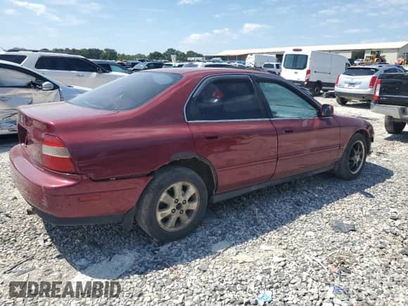 1994 Honda Accord EX с VIN 1HGCD5655RA091390, выставлен на аукционе Copart как лот 71622885 с пробегом 242 076 миль миль и Списание • Salvage title. История ставок и продаж доступна на DreamBid. Изображение 3.