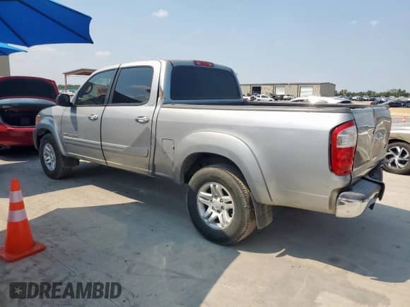 2006 Toyota Tundra SR5 z VIN 5TBET34196S524893, wystawiony jako Copart lot #81275185 z przebiegiem 157 951 mil mil oraz Szkoda całkowita • Salvage title. Historia ofert i sprzedaży dostępna na DreamBid. Obrazek 2.