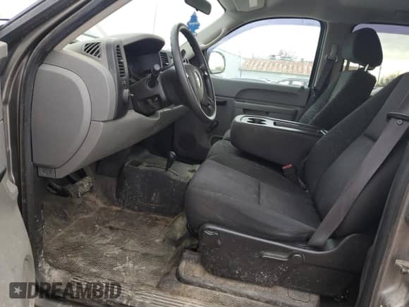 2012 Chevrolet Silverado 1500 Work Truck z VIN 3GCPKPEA8CG286747, wystawiony jako Copart lot #85266964 z przebiegiem 135 079 mil mil oraz Szkoda całkowita • Salvage title. Historia ofert i sprzedaży dostępna na DreamBid. Obrazek 7.