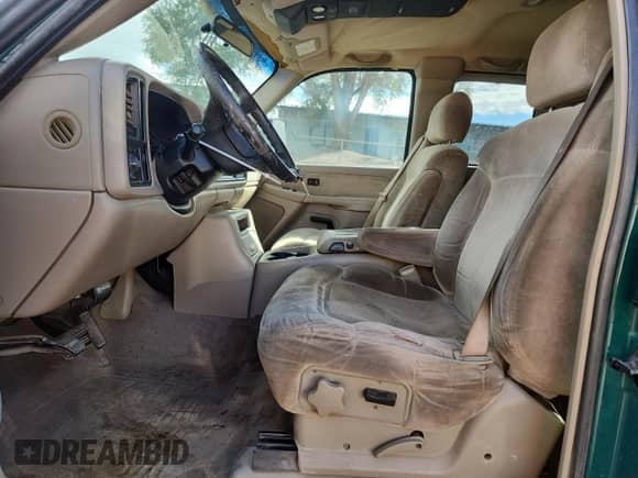 2001 Chevrolet Silverado 1500 LS with VIN 1GCEC19V11Z157969, listed as a Copart auction lot 85380805 with Not provided miles and Salvage title. Bid and sale history available at DreamBid. Image 7.