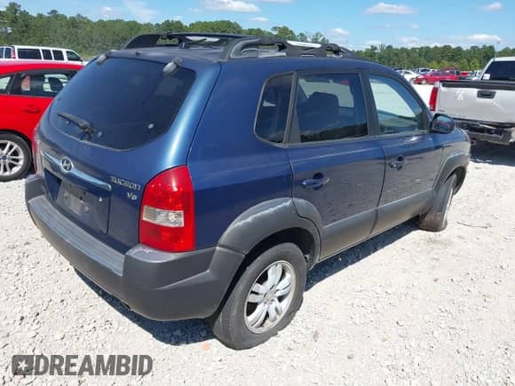 2006 Hyundai Tucson GLS с VIN KM8JN12D16U323126, выставлен на аукционе IAAI как лот 43139908 с пробегом 153 125 миль миль и . История ставок и продаж доступна на DreamBid. Изображение 4.