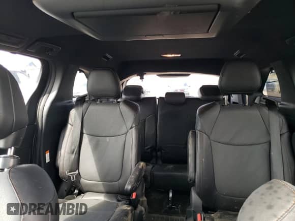 2025 Toyota Sienna Limited с VIN 5TDZSKFC2SS164445, выставлен на аукционе Copart как лот 53785205 с пробегом 8 094 миль миль и Списание • Salvage title. История ставок и продаж доступна на DreamBid. Изображение 10.