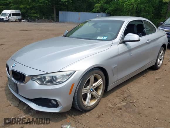 2015 BMW 4 Series 428i xDrive с VIN WBA3T1C58FP819868, выставлен на аукционе IAAI как лот 42418432 с пробегом 54 686 миль миль и . История ставок и продаж доступна на DreamBid. Изображение 18.