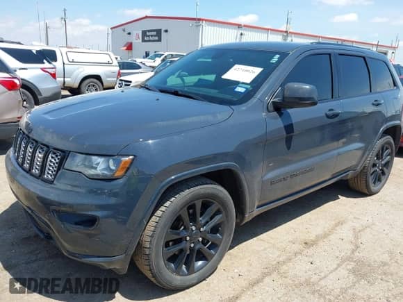 2017 Jeep Grand Cherokee Laredo with VIN 1C4RJEAG6HC888356, listed as a IAAI auction lot 42710026 with 158,222 mi miles and . Bid and sale history available at DreamBid. Image 2.