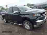 2020 Chevrolet Silverado 1500 LT z VIN 1GCRYDED9LZ376683, wystawiony jako IAAI lot #43293429 z przebiegiem 82 320 mil mil oraz . Historia ofert i sprzedaży dostępna na DreamBid. Obrazek 14.