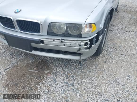 2001 BMW 7 Series 740iL with VIN WBAGH83451DP21426, listed as a IAAI auction lot 42844952 with 156,930 mi miles and . Bid and sale history available at DreamBid. Image 12.