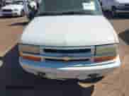 2003 Chevrolet Blazer LS с VIN 1GNDT13X53K152850, выставлен на аукционе IAAI как лот 41982795 с пробегом 261 155 миль миль и . История ставок и продаж доступна на DreamBid. Изображение 6.