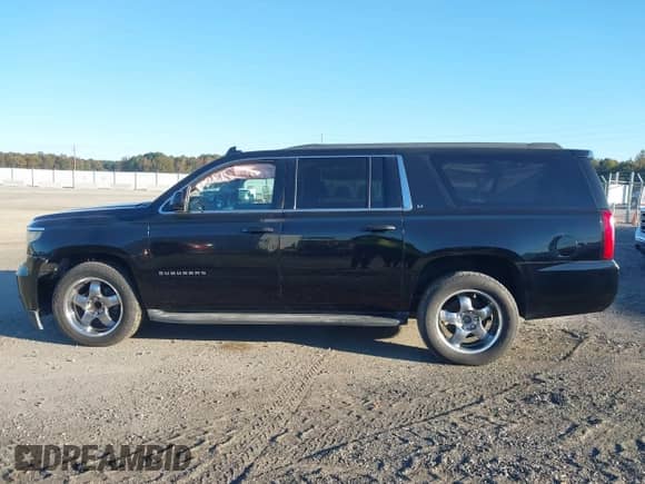 2016 Chevrolet Suburban LT с VIN 1GNSCHKCXGR219437, выставлен на аукционе IAAI как лот 43542352 с пробегом 51 088 миль миль и . История ставок и продаж доступна на DreamBid. Изображение 14.