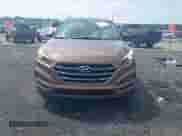 2016 Hyundai Tucson SE with VIN KM8J3CA40GU035523, listed as a IAAI auction lot 42628601 with 113,421 mi miles and . Bid and sale history available at DreamBid. Image 13.