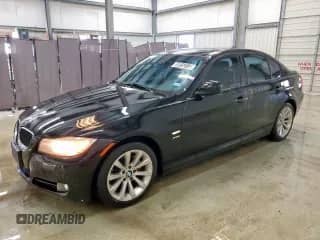 2011 BMW 3 Series 328i xDrive с VIN WBAPK7G57BNN87268, выставлен на аукционе Copart как лот 83815315 с пробегом 101 318 миль миль и Чистый • Clean title. История ставок и продаж доступна на DreamBid. Изображение 1.