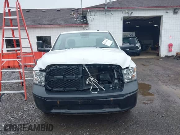 2022 Ram 1500 Tradesman с VIN 3C6JR6DG2NG300895, выставлен на аукционе IAAI как лот 42714275 с пробегом 57 831 миль миль и . История ставок и продаж доступна на DreamBid. Изображение 12.