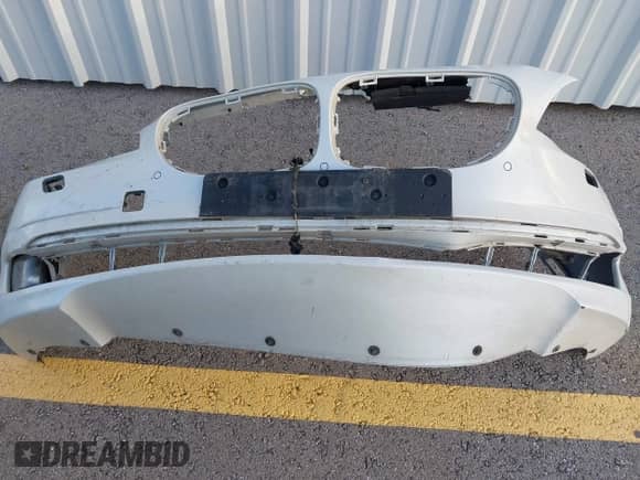 2012 BMW 7 Series 750Li с VIN WBAKB8C54CC964576, выставлен на аукционе IAAI как лот 43114550 с пробегом 78 728 миль миль и . История ставок и продаж доступна на DreamBid. Изображение 12.
