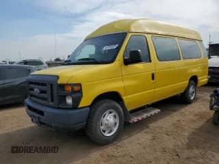 2014 Ford Econoline Cargo Commercial with VIN 1FTNS2EW2EDA86453, listed as a Copart auction lot 67242675 with 160,032 mi miles and Clean title. Bid and sale history available at DreamBid. Image 1.
