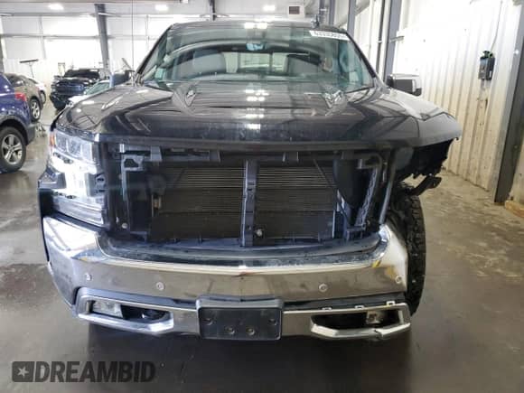 2019 Chevrolet Silverado 1500 LTZ with VIN 1GCUYGEL3KZ292263, listed as a Copart auction lot 63335855 with 57,889 mi miles and Salvage title. Bid and sale history available at DreamBid. Image 5.