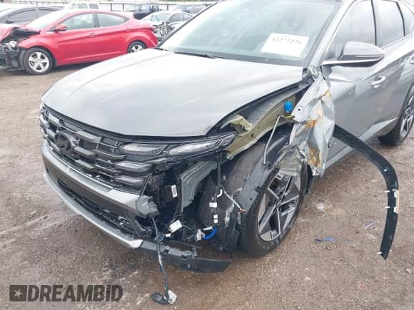 2025 Hyundai Tucson SEL Convenience с VIN 5NMJC3DE6SH502582, выставлен на аукционе IAAI как лот 42272226 с пробегом 4 137 миль миль и . История ставок и продаж доступна на DreamBid. Изображение 6.