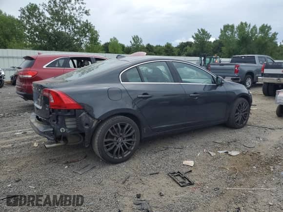 2012 Volvo S60 T6 с VIN YV1902FH0C2077423, выставлен на аукционе Copart как лот 65237985 с пробегом 140 958 миль миль и Чистый • Clean title. История ставок и продаж доступна на DreamBid. Изображение 3.