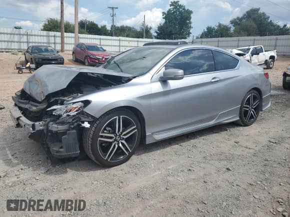 2016 Honda Accord Touring with VIN 1HGCT2B0XGA003426, listed as a Copart auction lot 68529405 with 78,319 mi miles and Salvage title. Bid and sale history available at DreamBid. Image 1.