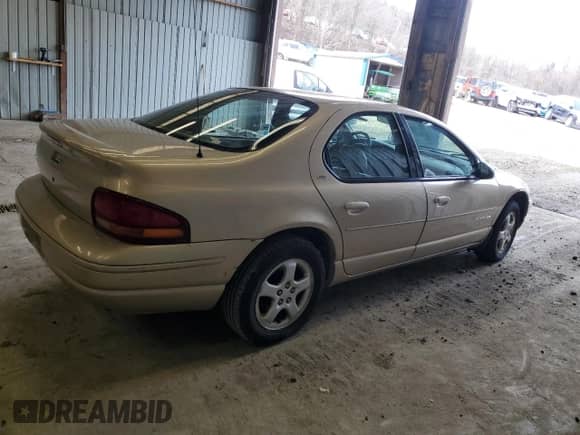 2000 Dodge Stratus ES with VIN 1B3EJ56H4YN116427, listed as a Copart auction lot 47682755 with 84,363 mi miles and Clean title. Bid and sale history available at DreamBid. Image 3.