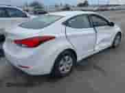 2016 Hyundai Elantra SE z VIN 5NPDH4AE1GH673257, wystawiony jako IAAI lot #43053364 z przebiegiem 49 775 mil mil oraz . Historia ofert i sprzedaży dostępna na DreamBid. Obrazek 4.