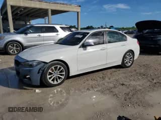 2017 BMW 3 Series 320i with VIN WBA8E1G56HNU13886, listed as a Copart auction lot 90267575 with 162,206 mi miles and Clean title. Bid and sale history available at DreamBid. Image 1.