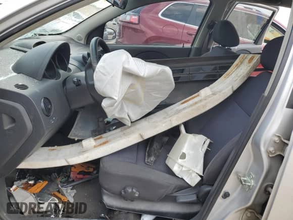 2008 Chevrolet Aveo LS с VIN KL1TD66618B035394, выставлен на аукционе Copart как лот 67434515 с пробегом Не указан миль и Списание • Salvage title. История ставок и продаж доступна на DreamBid. Изображение 7.
