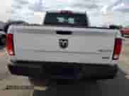 2018 Ram 1500 Express z VIN 1C6RR7FG6JS281891, wystawiony jako Copart lot #81005175 z przebiegiem 114 633 mil mil oraz Czysty tytuł • Clean title. Historia ofert i sprzedaży dostępna na DreamBid. Obrazek 6.