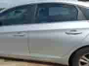 2017 Hyundai Sonata 2.4L z VIN 5NPE24AF2HH530222, wystawiony jako IAAI lot #43335277 z przebiegiem 139 780 mil mil oraz . Historia ofert i sprzedaży dostępna na DreamBid. Obrazek 15.