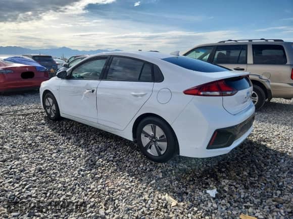 2017 Hyundai Ioniq Blue с VIN KMHC65LCXHU034512, выставлен на аукционе Copart как лот 69802845 с пробегом 170 227 миль миль и Списание • Salvage title. История ставок и продаж доступна на DreamBid. Изображение 2.