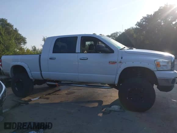 2009 Dodge 2500 SLT with VIN 3D7KS29L49G550943, listed as a IAAI auction lot 43186065 with 278,138 mi miles and . Bid and sale history available at DreamBid. Image 13.