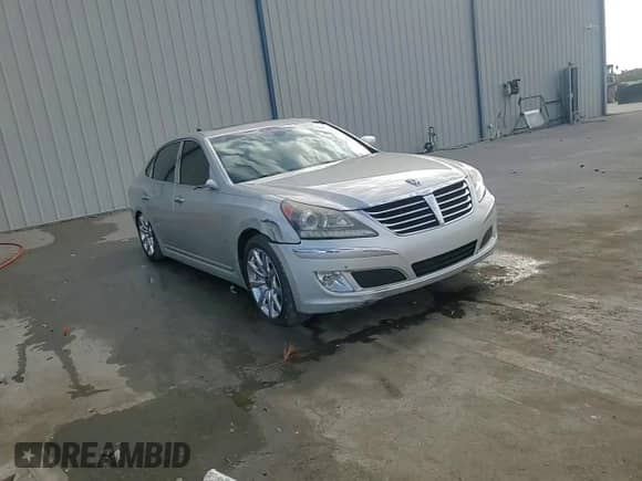 2012 Hyundai Equus Signature с VIN KMHGH4JH2CU056422, выставлен на аукционе Copart как лот 60058175 с пробегом 110 845 миль миль и Списание • Salvage title. История ставок и продаж доступна на DreamBid. Изображение 13.