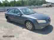 2009 Hyundai Sonata SE с VIN 5NPEU46F59H477701, выставлен на аукционе Copart как лот 63563825 с пробегом 153 258 миль миль и Списание • Salvage title. История ставок и продаж доступна на DreamBid. Изображение 4.