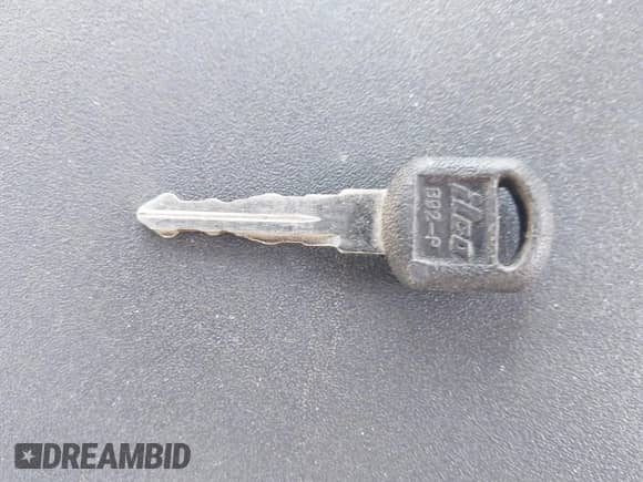 1998 Chevrolet Silverado 1500 с VIN 2GCEK19R1W1248908, выставлен на аукционе IAAI как лот 43375675 с пробегом 163 101 миль миль и . История ставок и продаж доступна на DreamBid. Изображение 11.