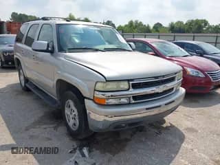 2004 Chevrolet Tahoe LS with VIN 1GNEC13Z04R193675, listed as a IAAI auction lot 43256950 with 261,481 mi miles and . Bid and sale history available at DreamBid. Image 1.
