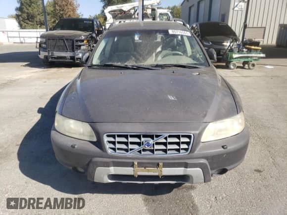 2006 Volvo XC70 with VIN YV4SZ592061231951, listed as a Copart auction lot 80716565 with 224,501 mi miles and Salvage title. Bid and sale history available at DreamBid. Image 5.