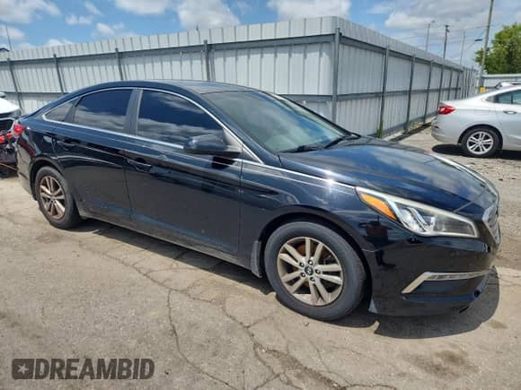 2015 Hyundai Sonata SE с VIN 5NPE24AF3FH174862, выставлен на аукционе Copart как лот 61666295 с пробегом 146 699 миль миль и На запчасти • Non repairable. История ставок и продаж доступна на DreamBid. Изображение 4.