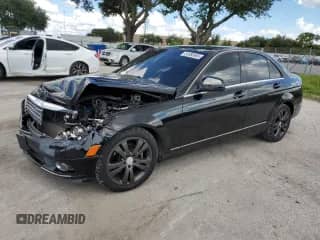 2008 Mercedes-Benz C 300 Sport с VIN WDDGF81X78F083402, выставлен на аукционе Copart как лот 81880985 с пробегом 120 654 миль миль и Списание • Salvage title. История ставок и продаж доступна на DreamBid. Изображение 1.