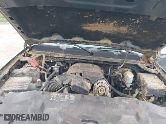 2011 Chevrolet Silverado 1500 Work Truck with VIN 1GCNKPE00BZ461618, listed as a IAAI auction lot 42307902 with 130,511 mi miles and . Bid and sale history available at DreamBid. Image 10.