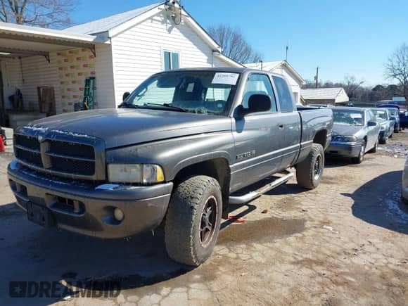 2001 Dodge 1500 с VIN 1B7HF13Y91J614758, выставлен на аукционе IAAI как лот 41399792 с пробегом 243 225 миль миль и . История ставок и продаж доступна на DreamBid. Изображение 2.